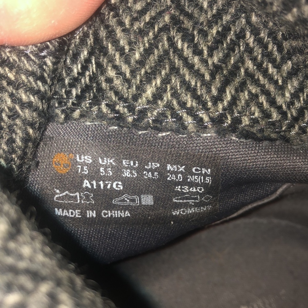 Ladies Timberland 7.5 boots